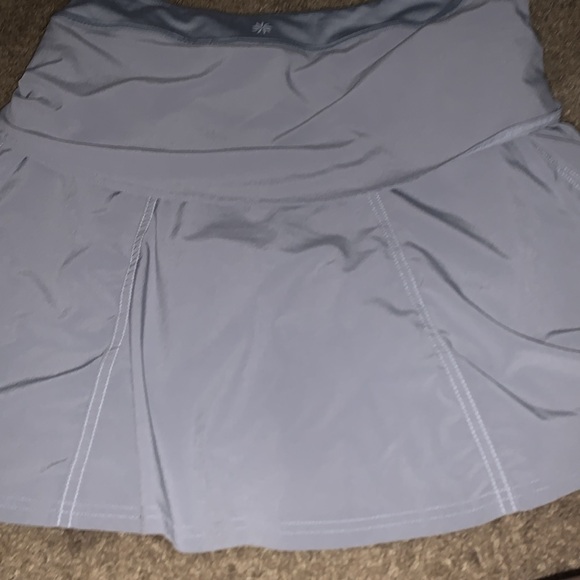 Athleta Wherever Skirt Skort Khaki Pleated Layered Style 219056, Size S or M - Picture 6 of 6